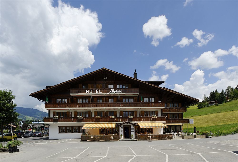 Hotel Alphorn Gstaad Exteriér fotografie